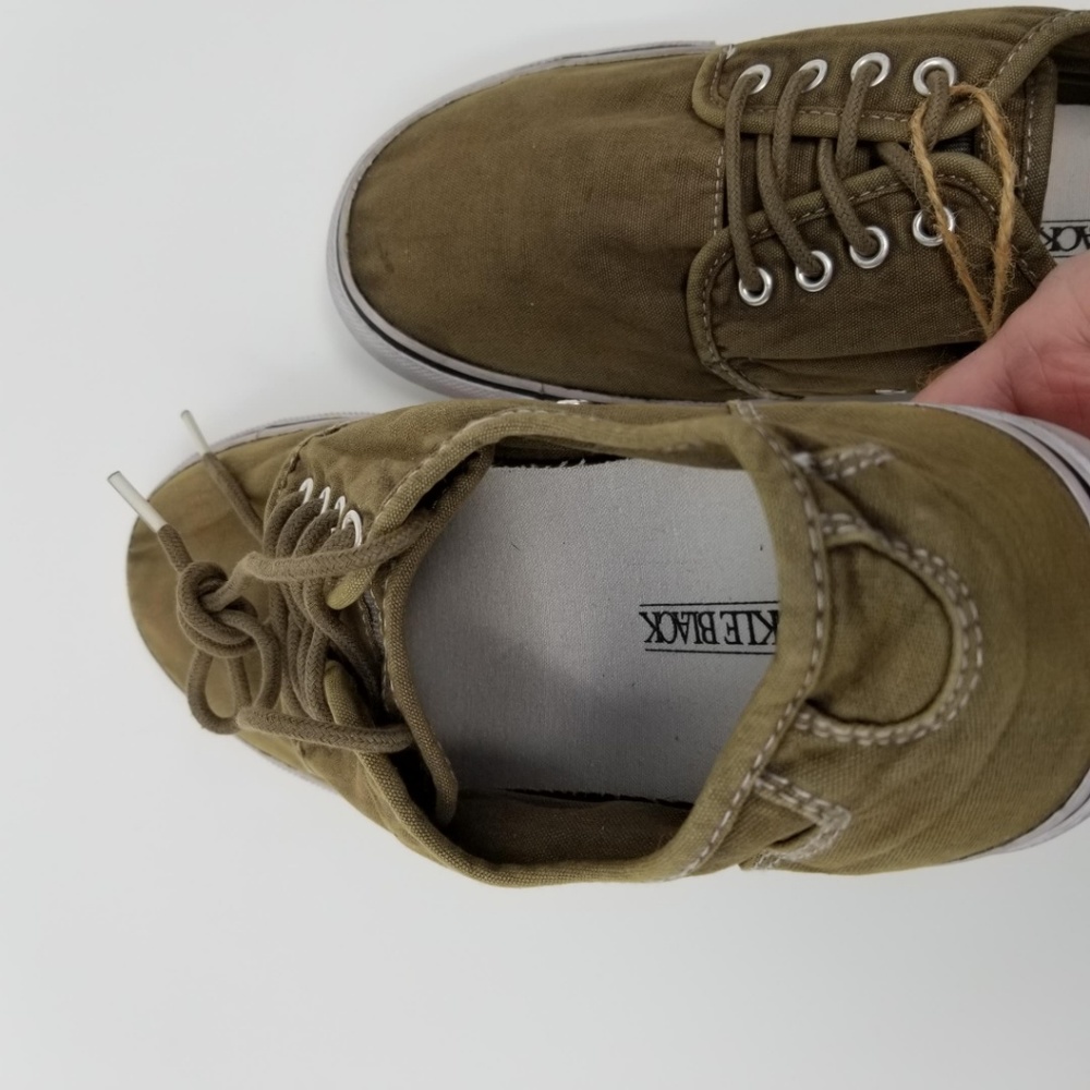 Buckle Black Lace Up Factory Distress Canvas Shoe - Picture 5 of 7
